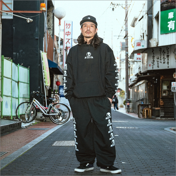 SKULLSKATES パーカー