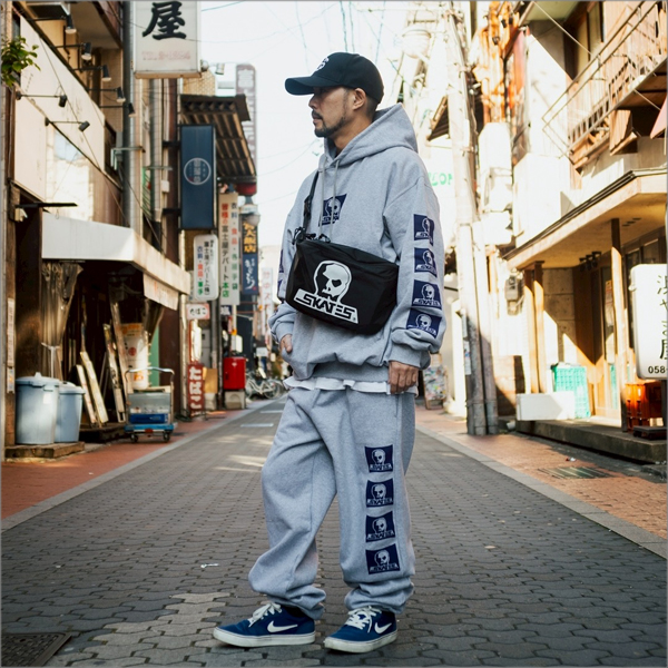 SKULLSKATES パーカー