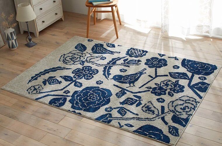 鳥や花柄模様の北欧デザイン！滑り止め付きラグ『SARA/サラ』 – ラグ