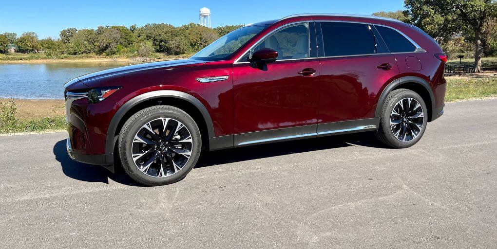 2024 Mazda CX-90 PHEV Premium Plus Review