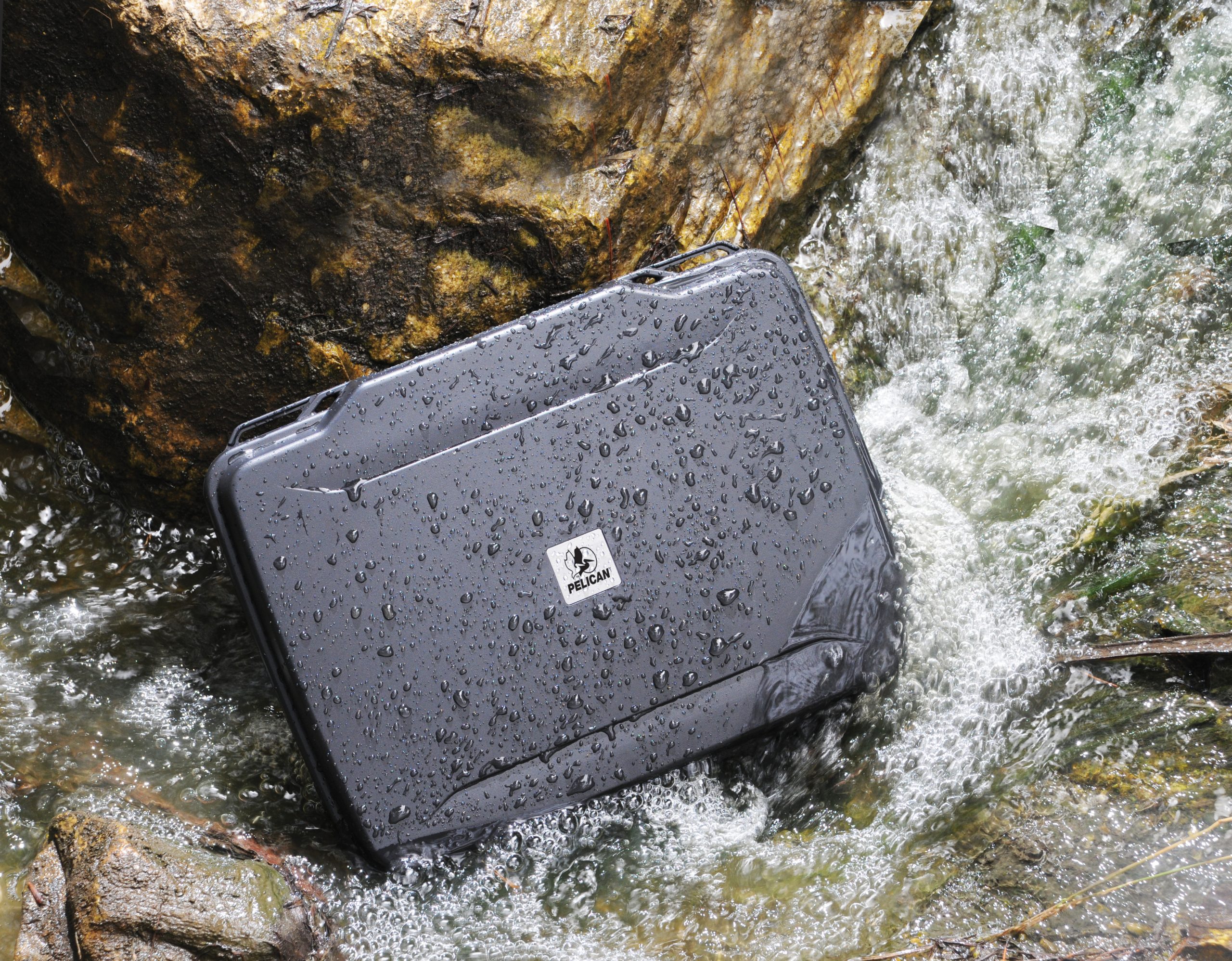 Pelican™ 1085 Laptop Case - Case Club