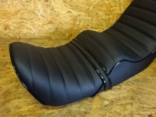 CM250T CM400T 3段シート バブ ホーク CM400T CM250T 三段シート