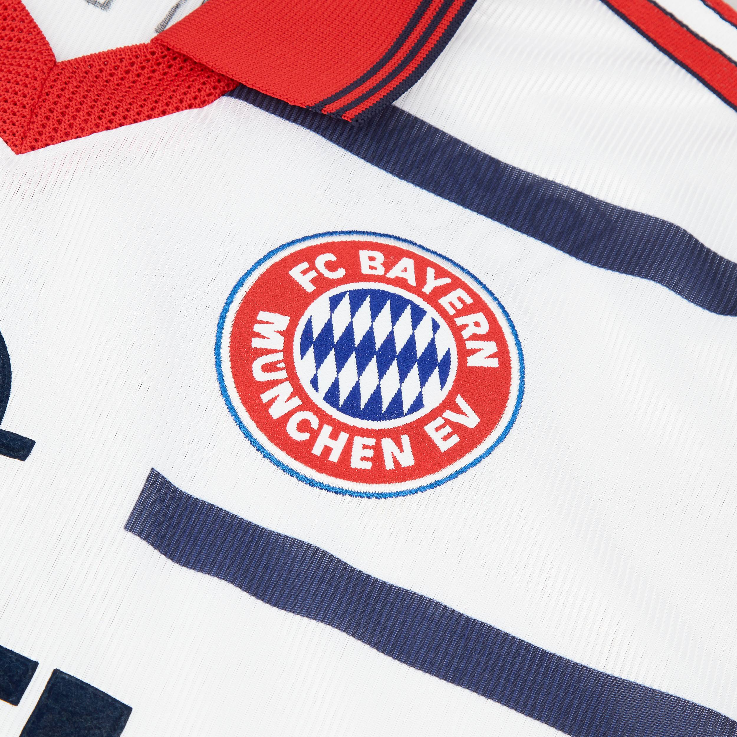 1998-00 Bayern Munich Away Shirt Matthaus #10