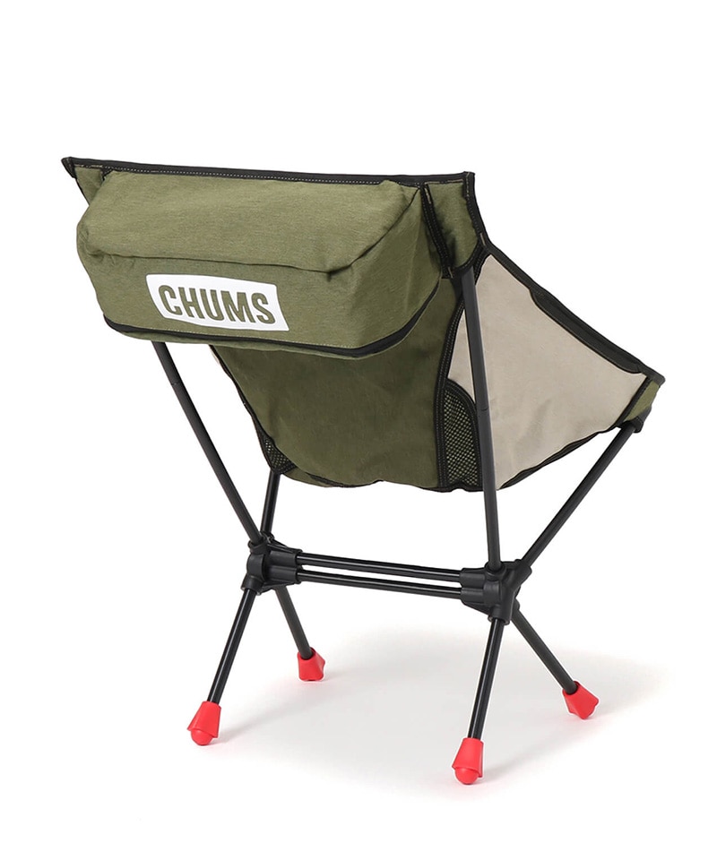 新色登場！折りたたんで持ち運べるチャムスのチェアを持って、夏の