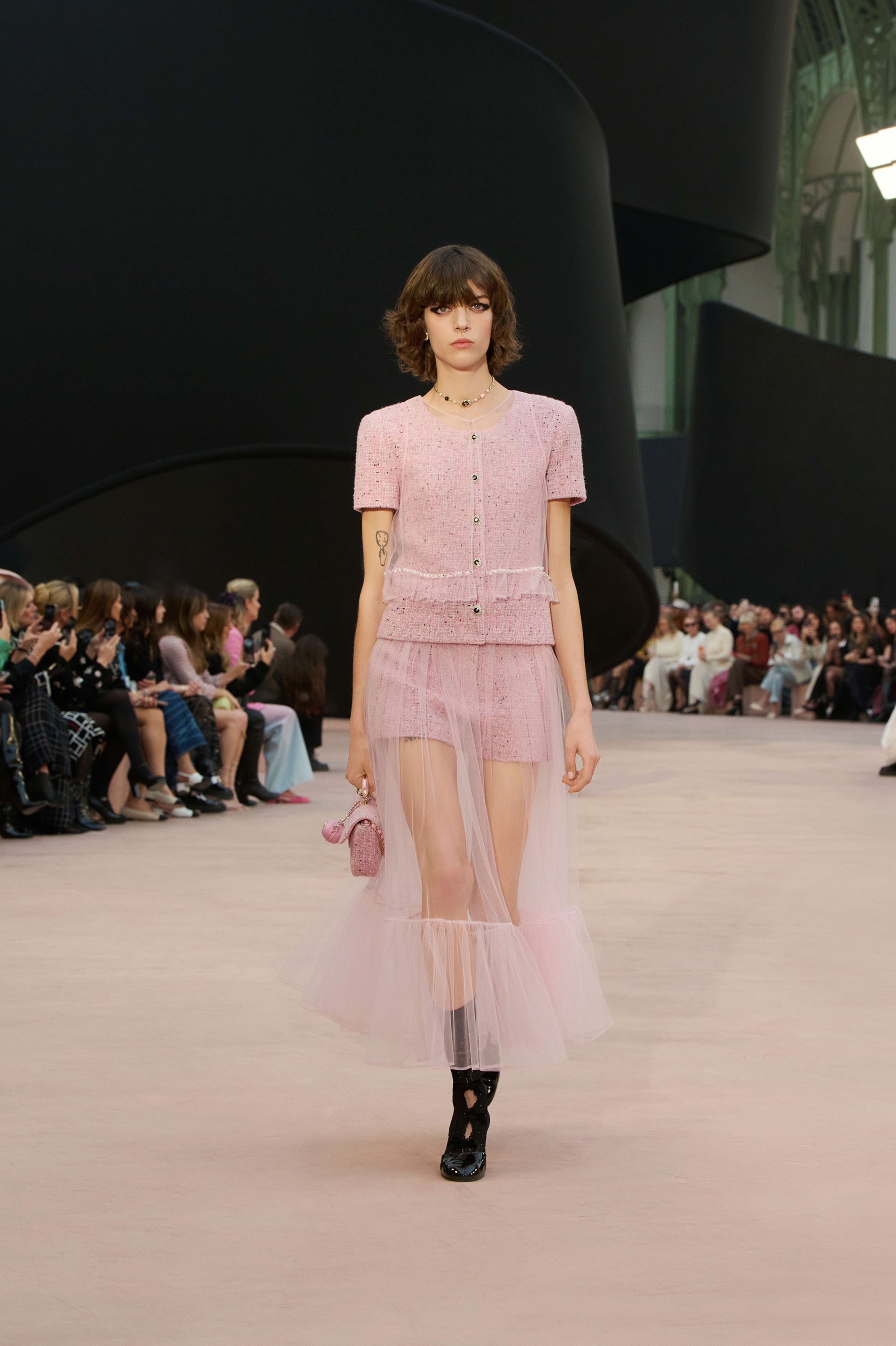 ロング スカート - チュール、ピンク — ファッション | CHANEL シャネル