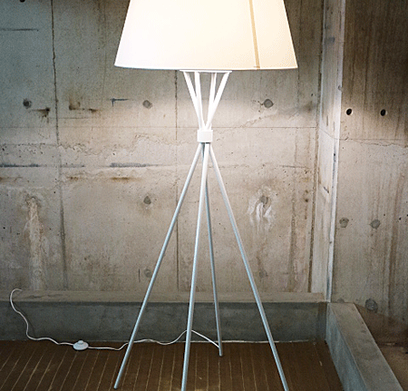 ずーい様 BoConcept フロアスタンド Kuta ずーい様 BoConcept フロア