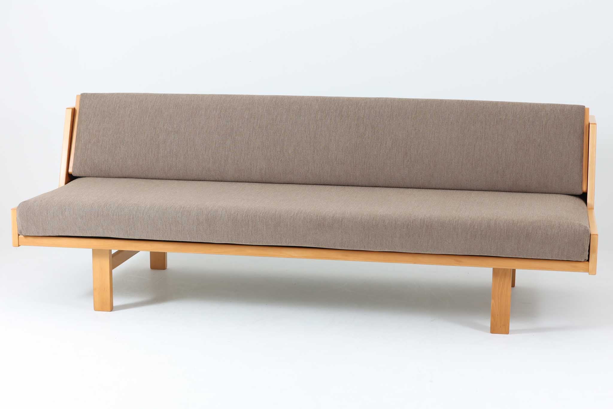 北欧ビンテージ家具デイベッド | 快適な座り心地と美しいデザインが