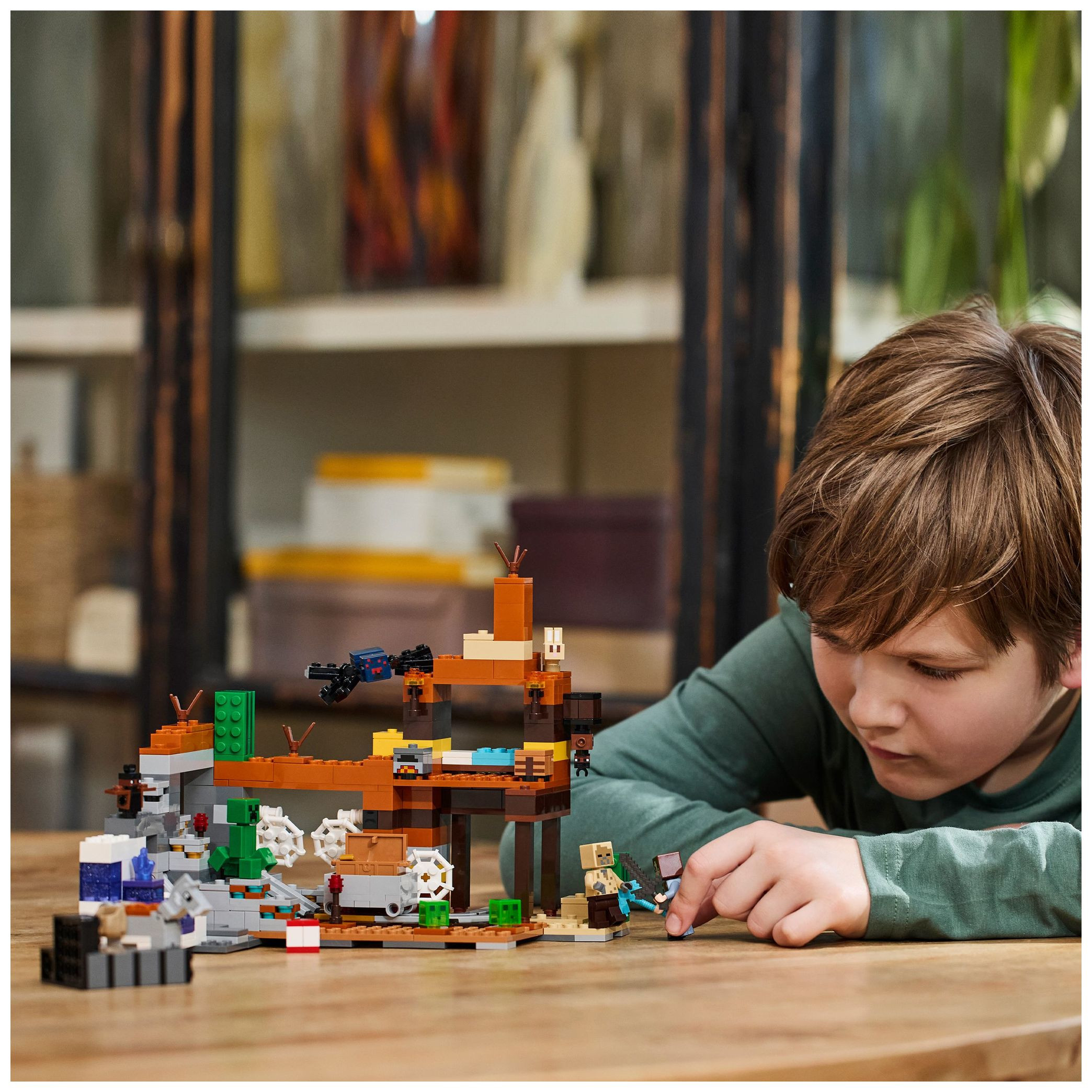 LEGO® Minecraft® Sets: 21263 The Badlands Mineshaft