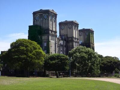 旧根岸競馬場一等馬見所 横浜市