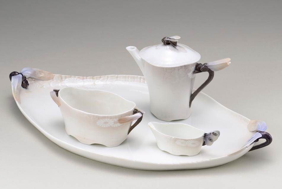 横須賀美術館 企画展「ロイヤル コペンハーゲンと北欧デザインの煌めき