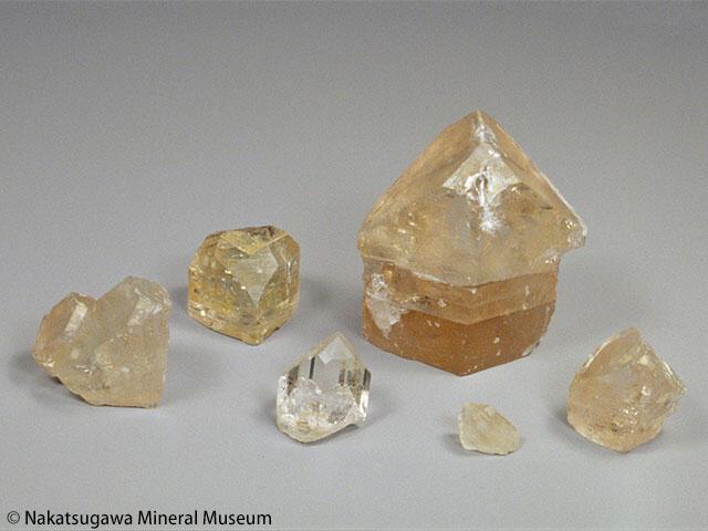 苗木地方の鉱物／中津川市