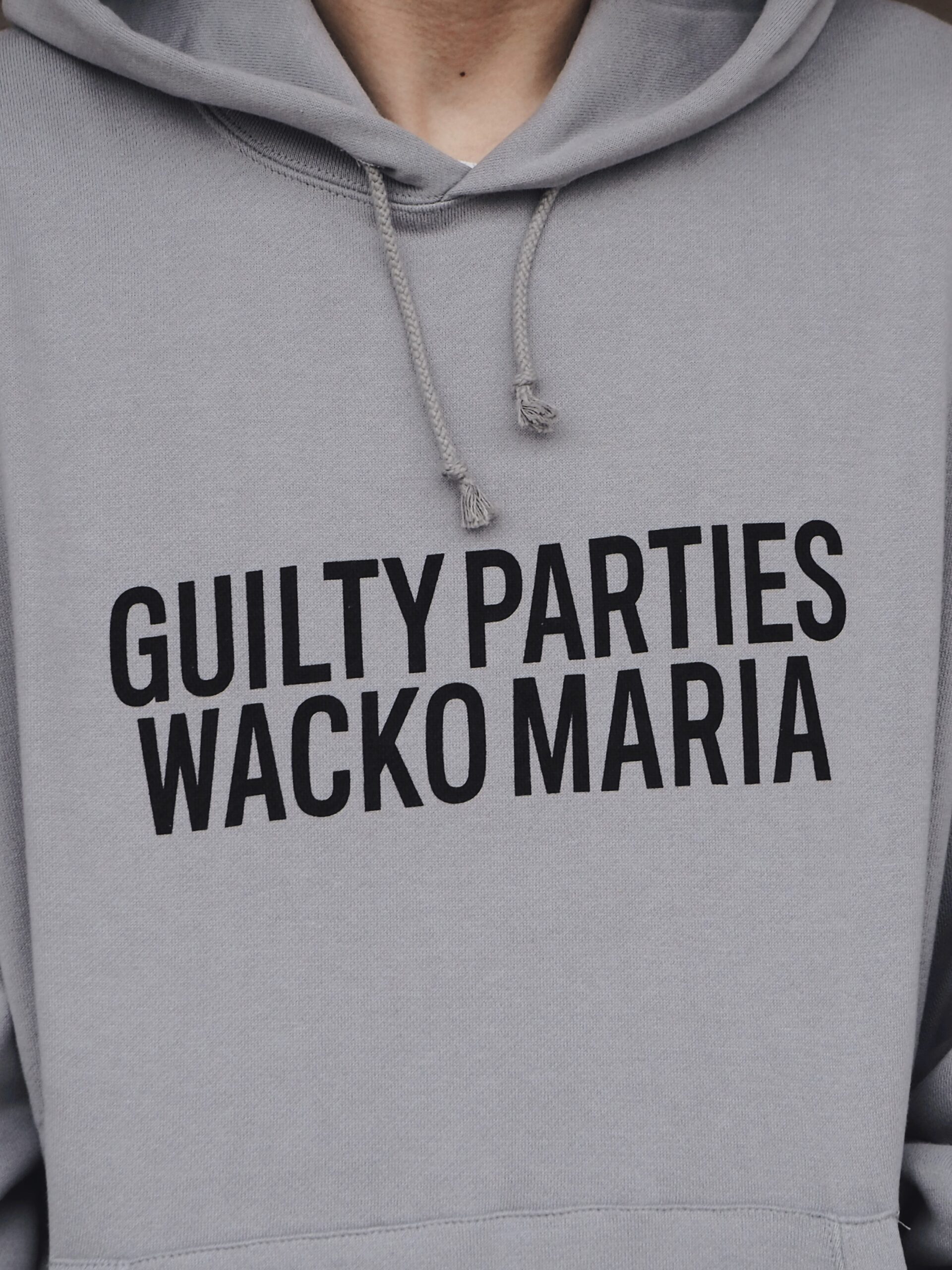 WACKO MARIA】 3シーズン着用できるミドルウェイトシリーズのパーカー