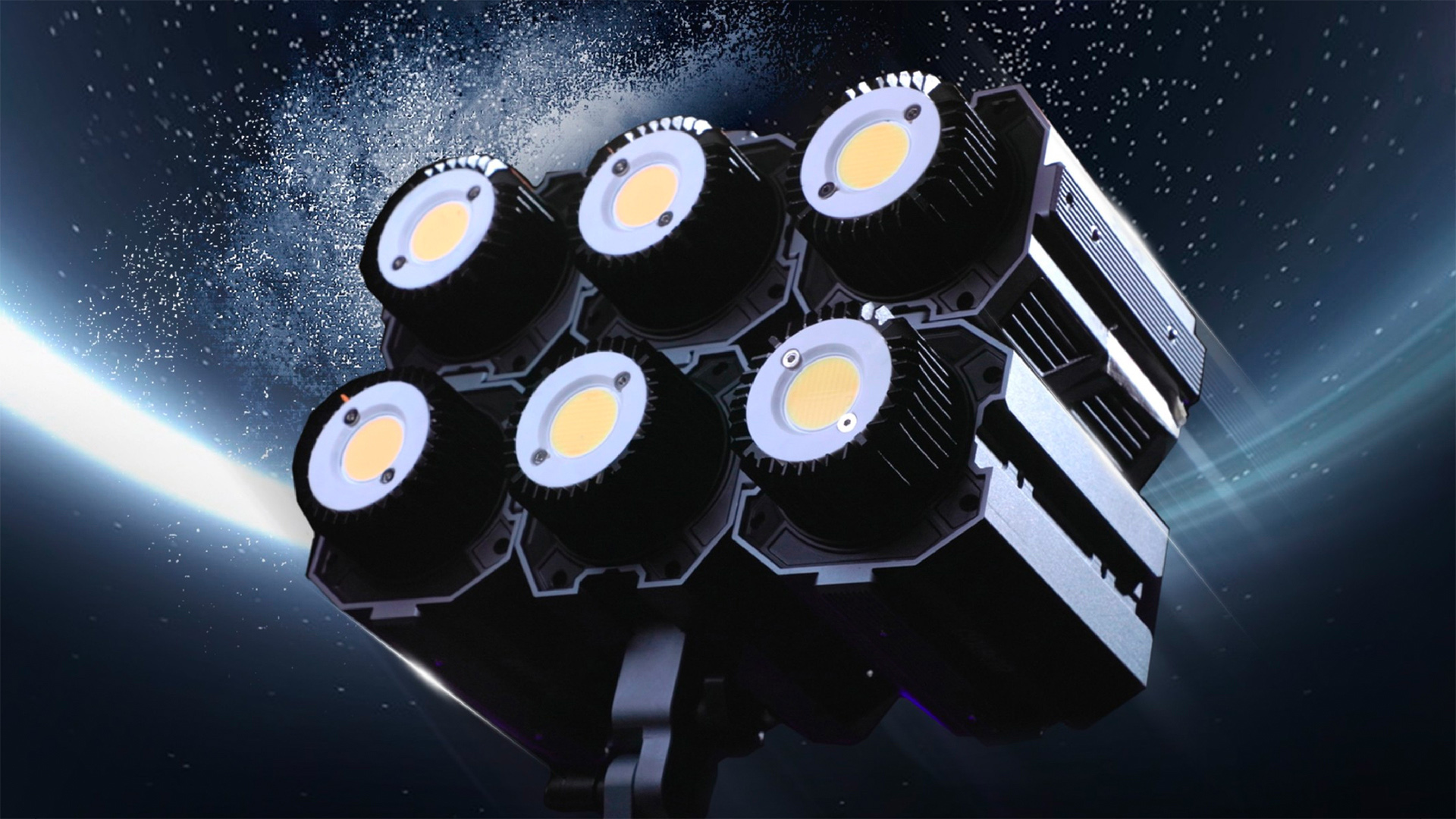 COLBORがモジュラー設計の2色COB LEDスポットライト「COLBOR CL60」を