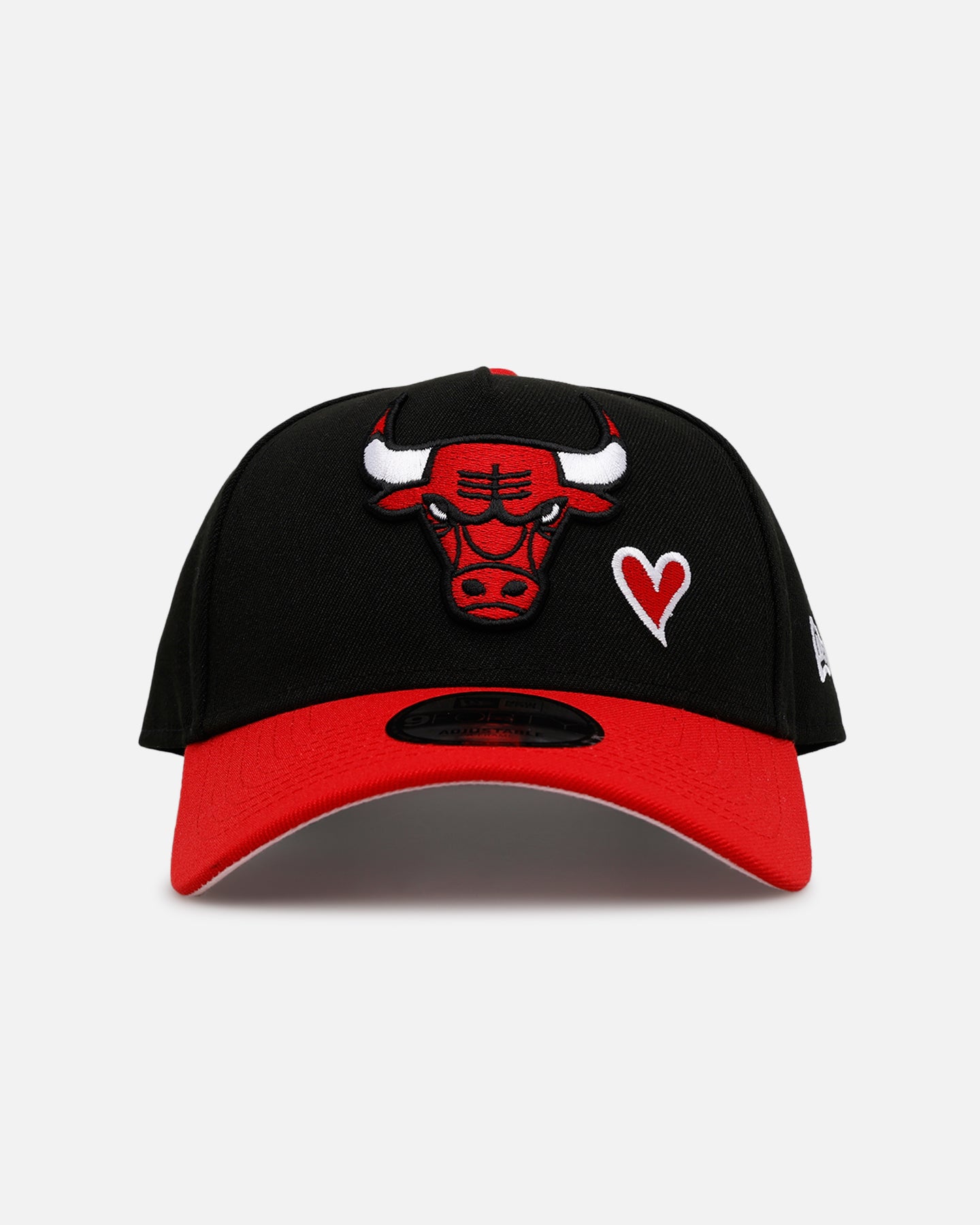 New Era Chicago Bulls 'Team Color Hearts' 9FORTY A-Frame Snapback