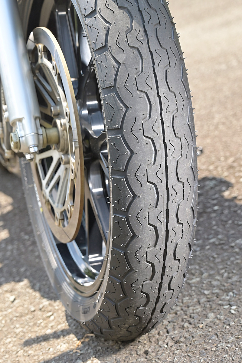 DUNLOP TT100GP RADIAL インプレッション。ビンテージラジアルの走り味