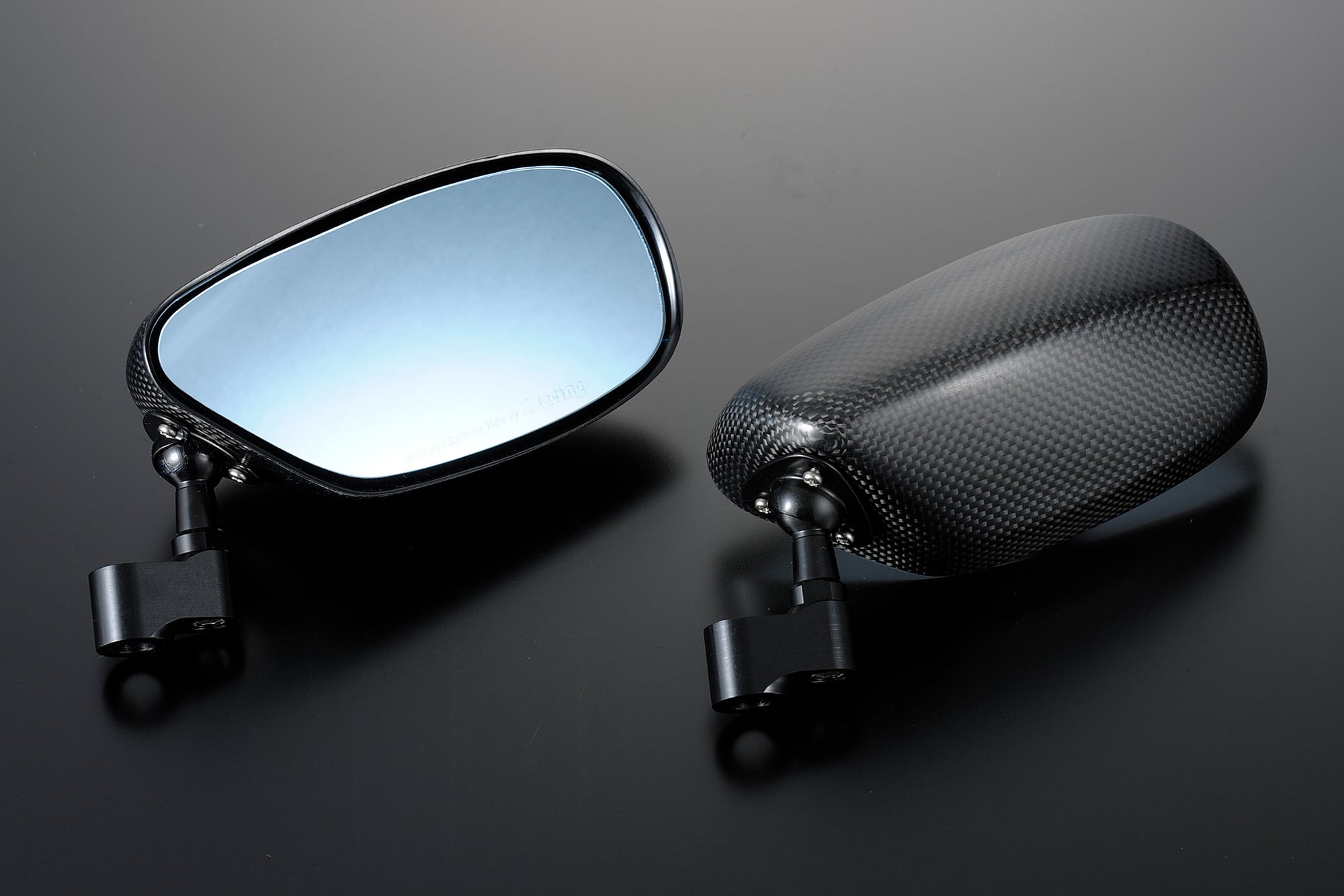 常に先端を追い求める外装メーカーの第一人者「マジカルレーシング