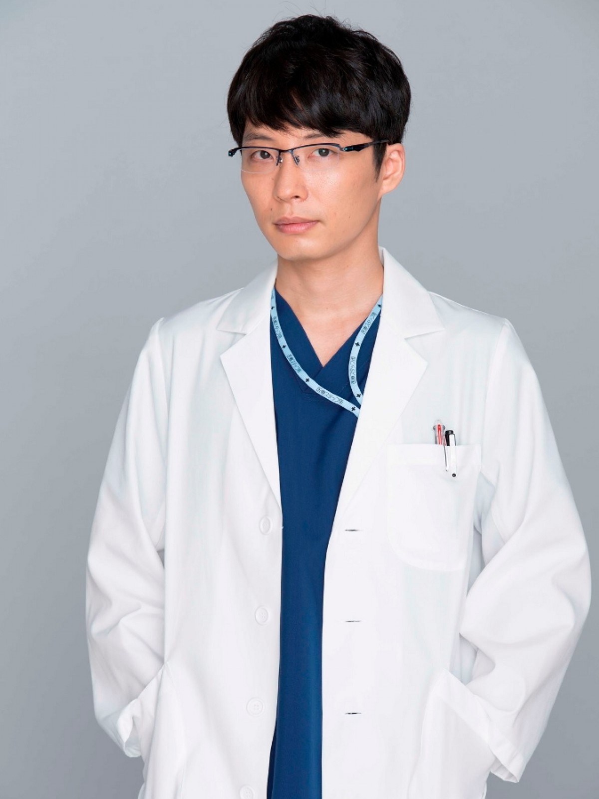 写真）綾野剛が産婦人科医に！マンガ『コウノドリ』実写化でドラマ単独