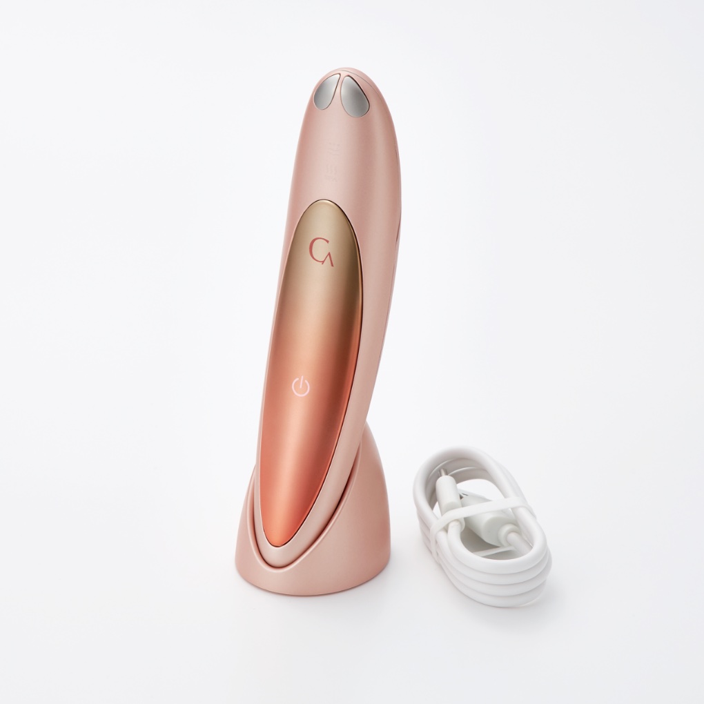 目元美顔器 アイリフト｜見た目年齢をクリエイトする「クリアージュ」