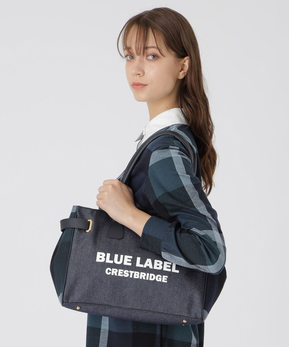 ロゴプリントハトメトート（バッグ）｜BLUE LABEL CRESTBRIDGE(ブルー