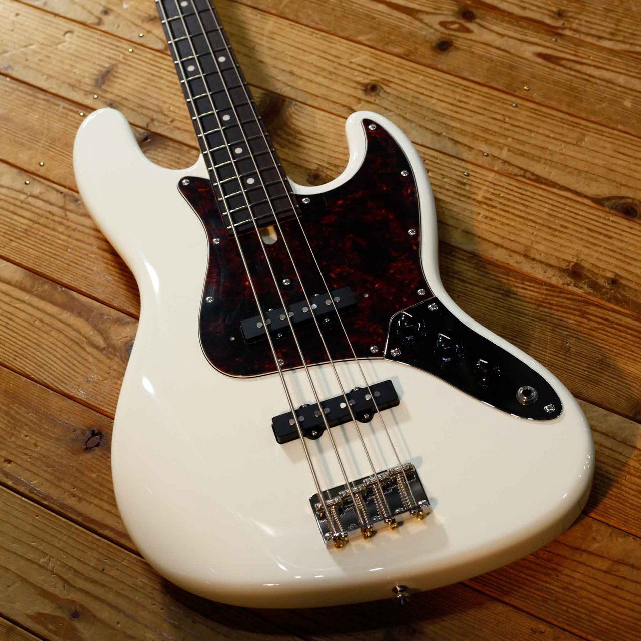 JB-Modern - Crews Maniac Sound