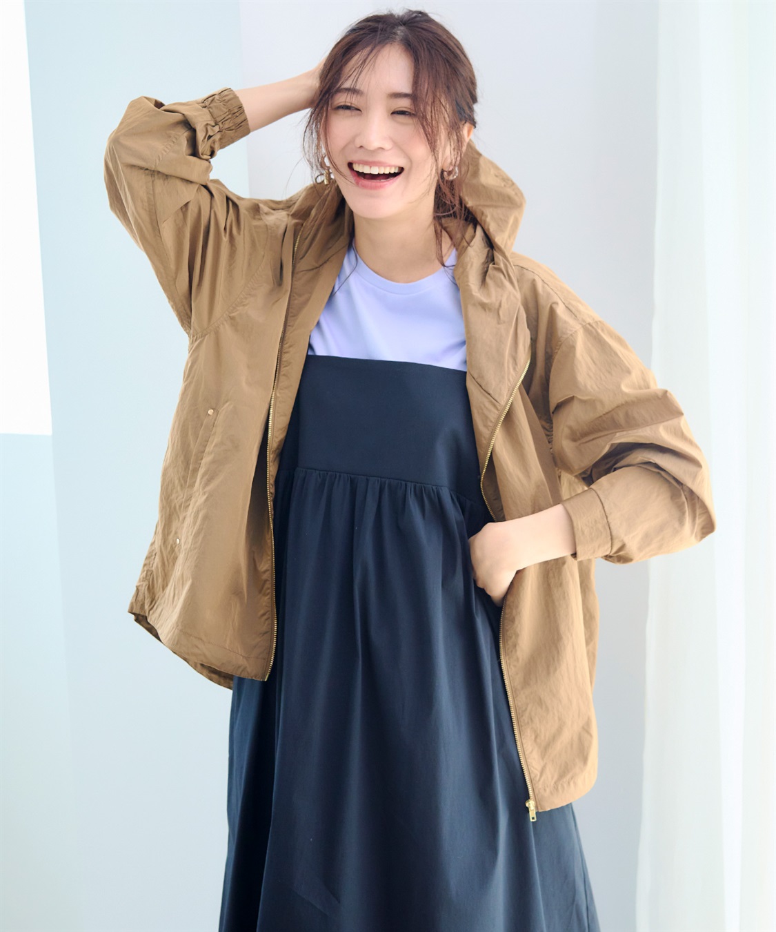 撥水》アクティかる シャイニーナイロンフードブルゾン【CF/クロス