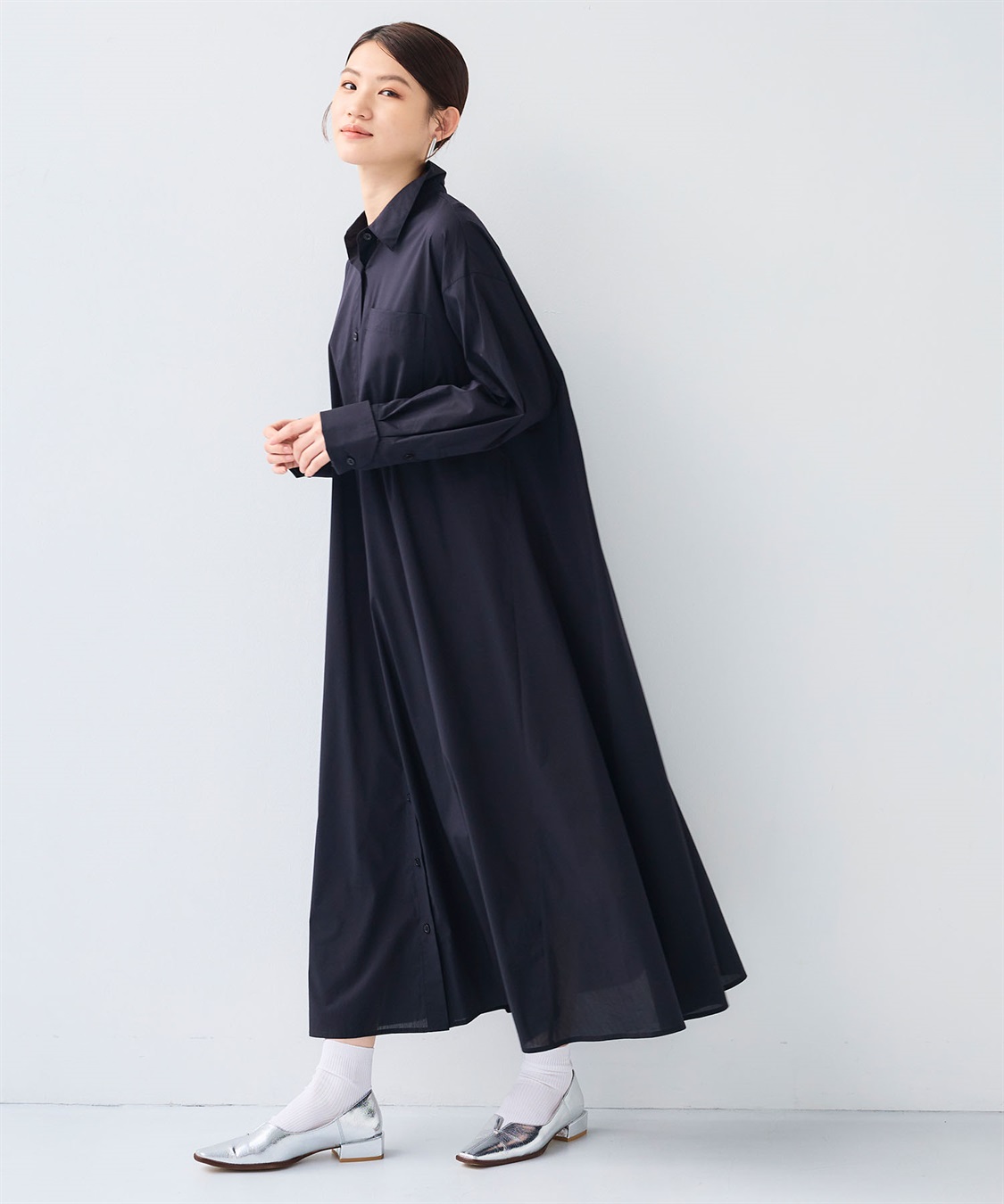 シワになりにくい》サマ美え ボリュームシャツワンピース CROSS