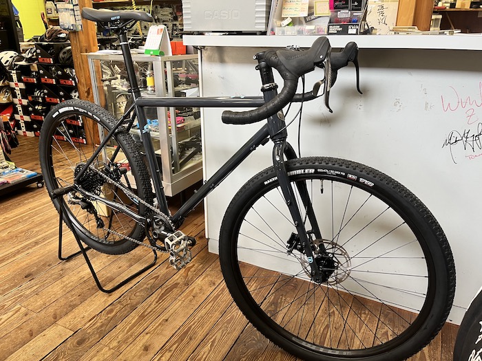 KONA グラベルロード 『 ROVE ST DL 』！！ ＆ 大人気！超軽量サドルが