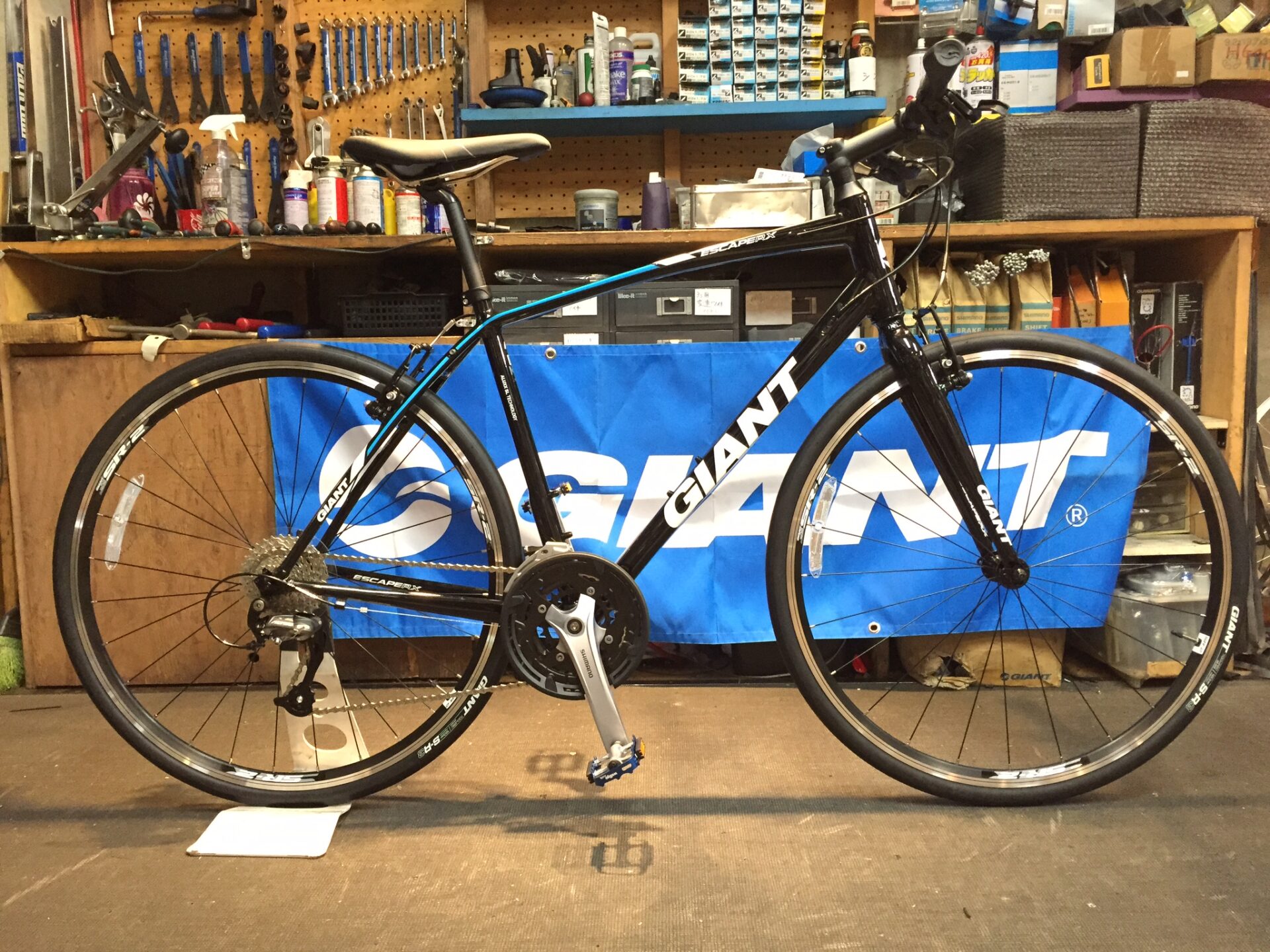 新商品紹介！ 2017年モデル GIANT ESCAPE RX3 - 京都の中古自転車