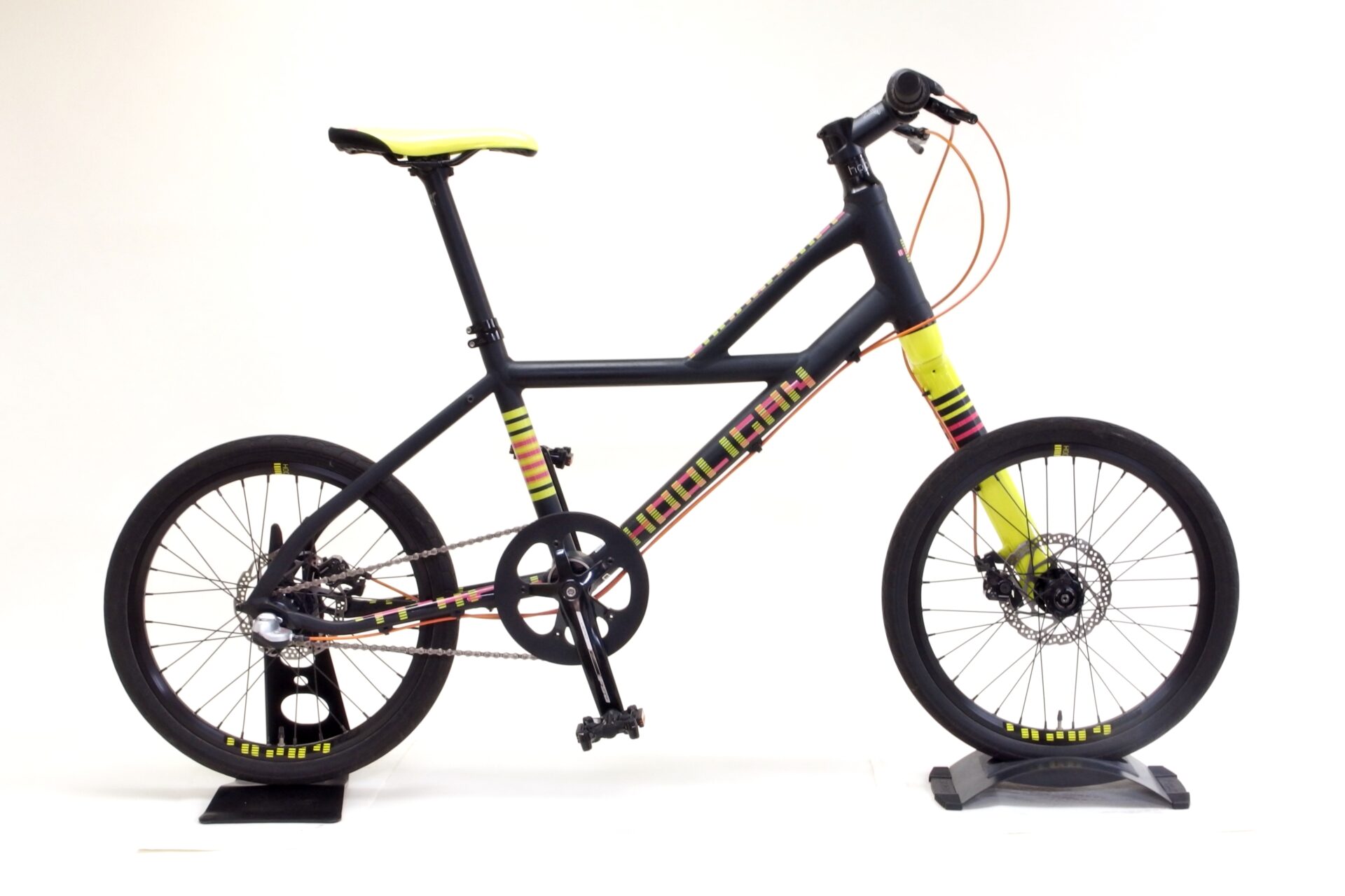 街中を自在に走り抜ける！「CANNONDALE/キャノンデール HOOLIGAN 1