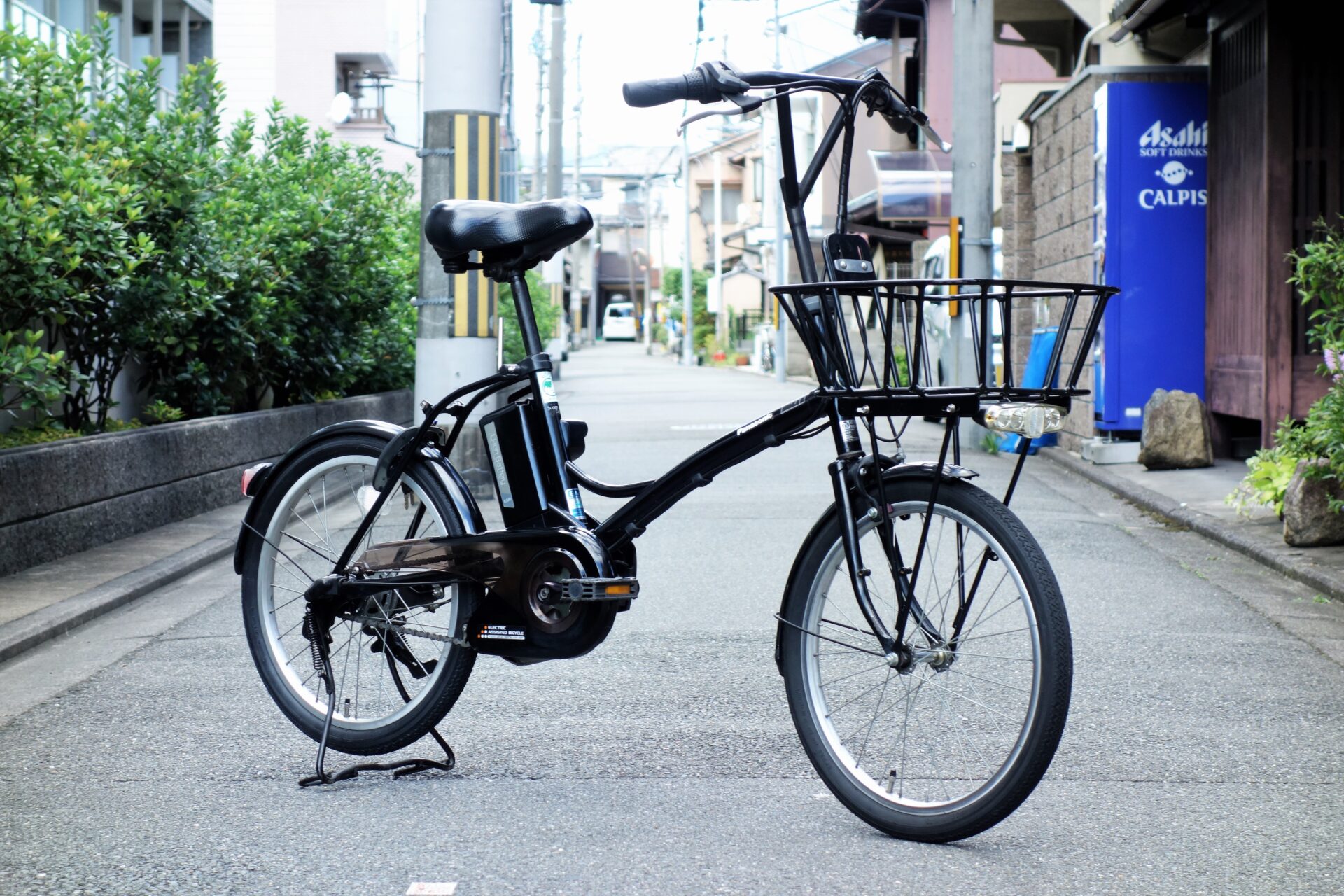 小回りが利く20インチの可愛らしい小径電動自転車が中古車として入荷