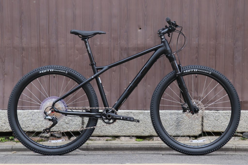 セール》マットブラックカラーのクールなルックスがGOOD！【 GT