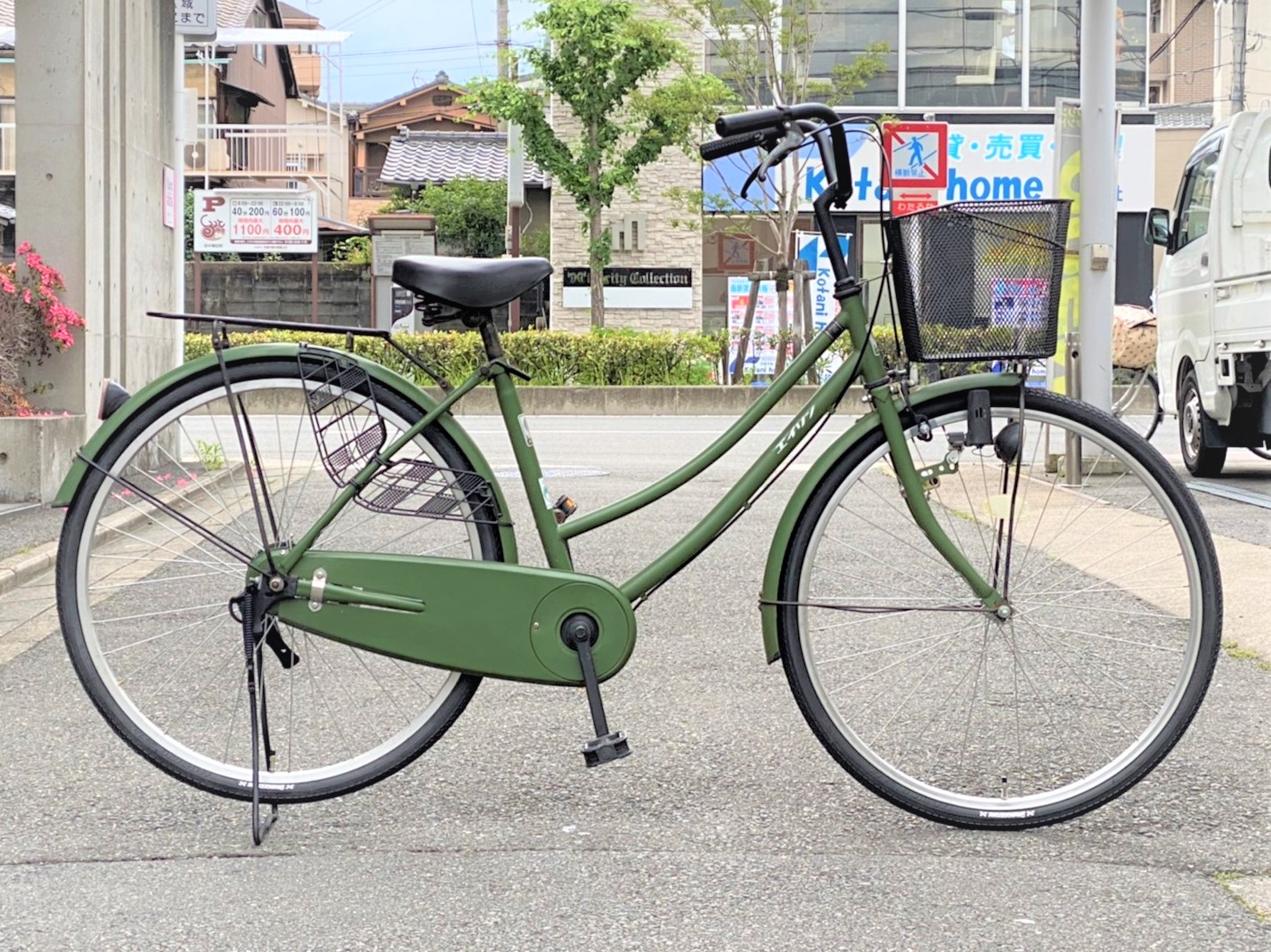 当店オススメのママチャリタイプの中古自転車が入荷！】京都の街並み