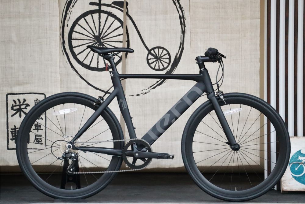 2021年モデル】日本人がカッコよく乗れるサイズ感のストリートクロス