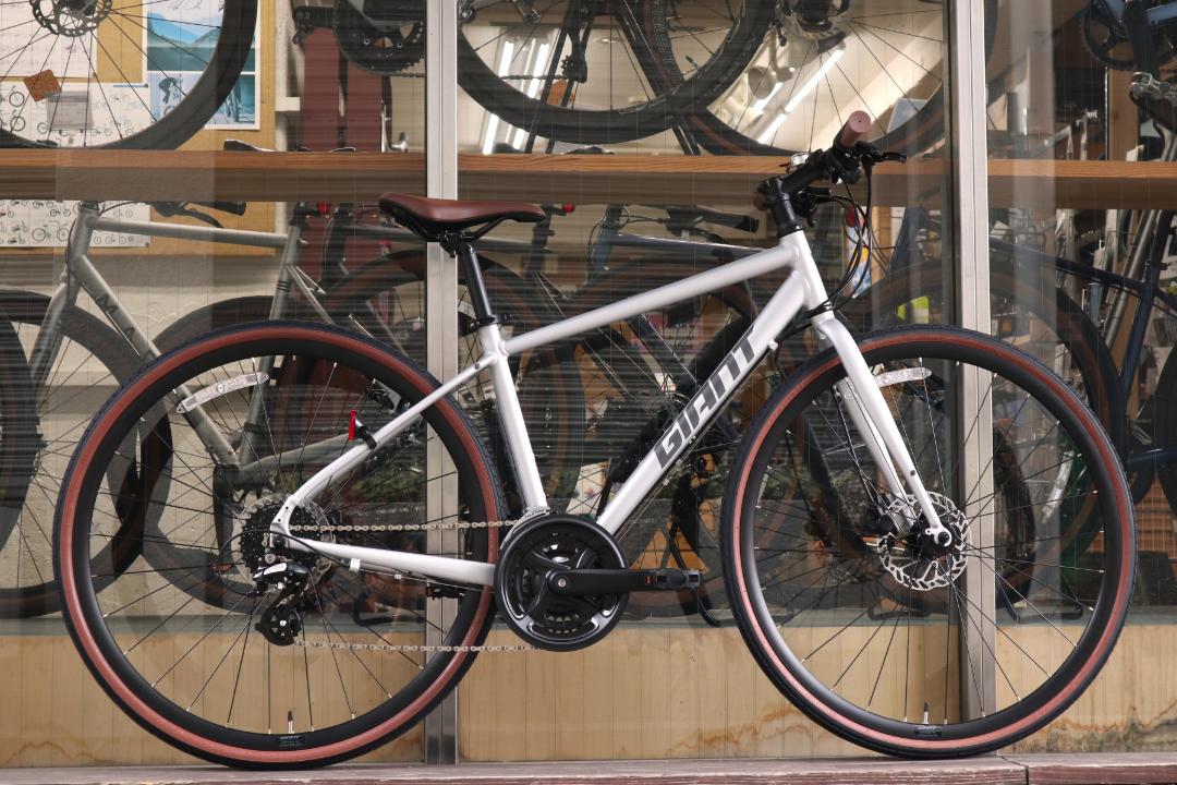 2025年モデル】モデルチェンジした人気クロスバイク、GIANT ESCAPE R