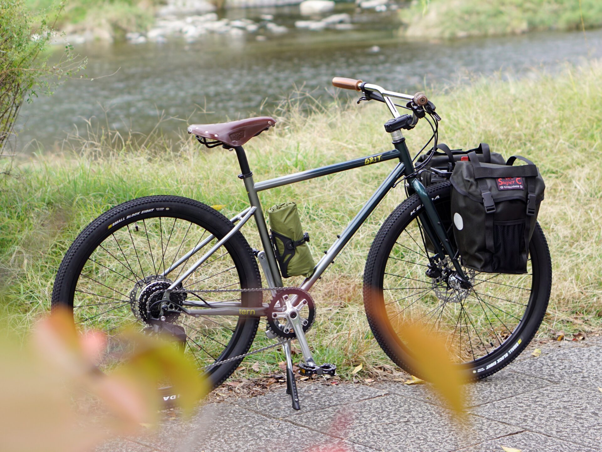 都会とアウトドアをシームレスに遊べるモダンATB「tern GRIT（ターン