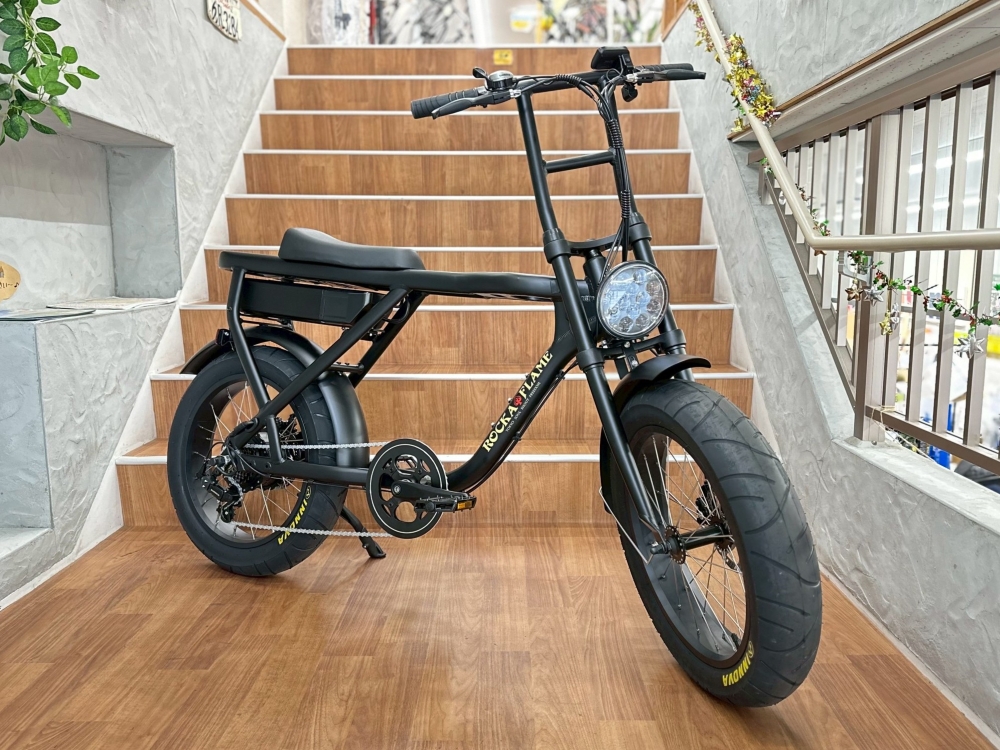 ROCKA FLAME MAKAMI1台限りの特大セール！人気の電動ファットバイク