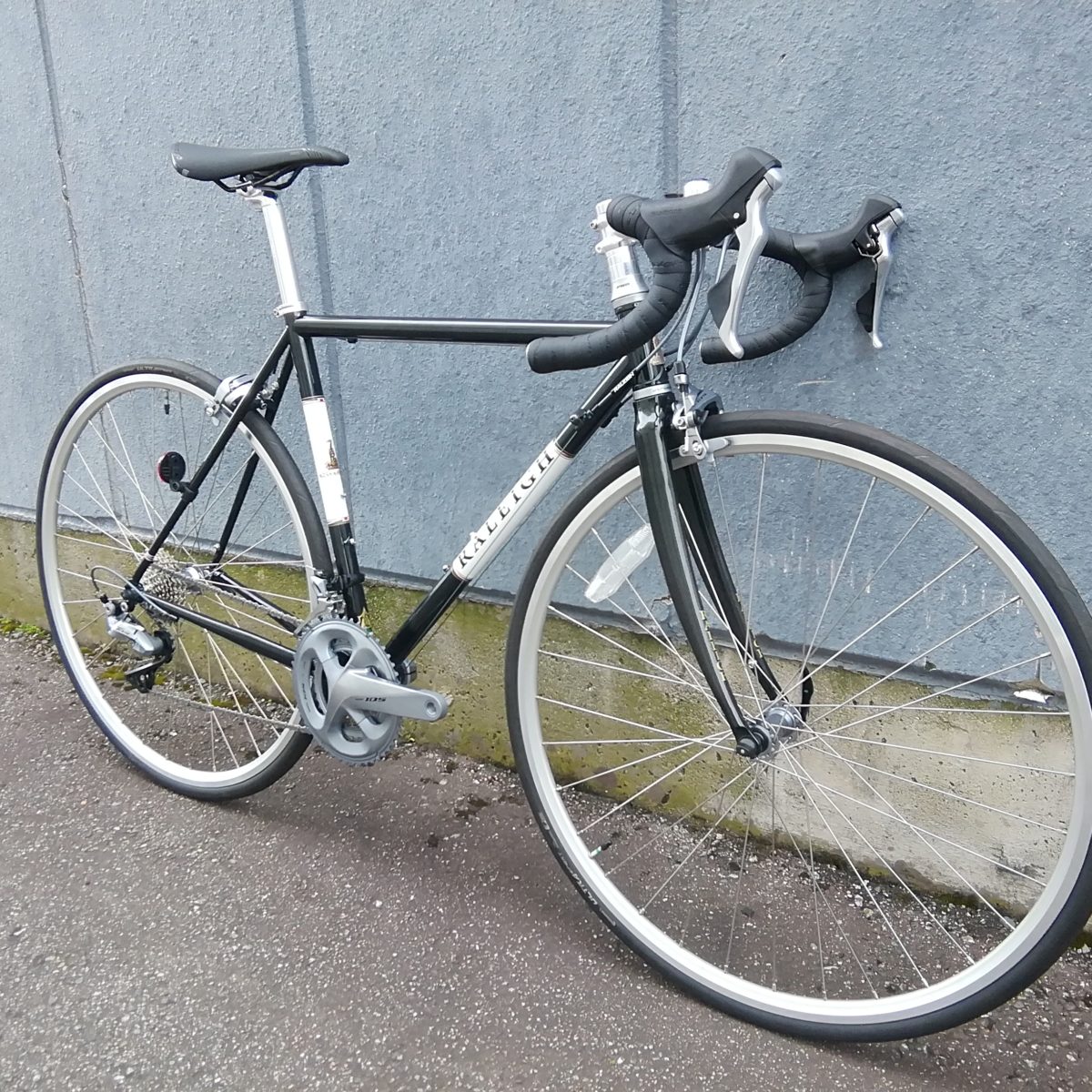 ラレー CRF (Carlton-F)が入荷しました！ | サイクルローマン富山