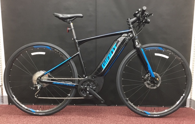 話題の e-Bike 入荷しました。GIANT ESCAPE RX-E+ ル・サイクakiba