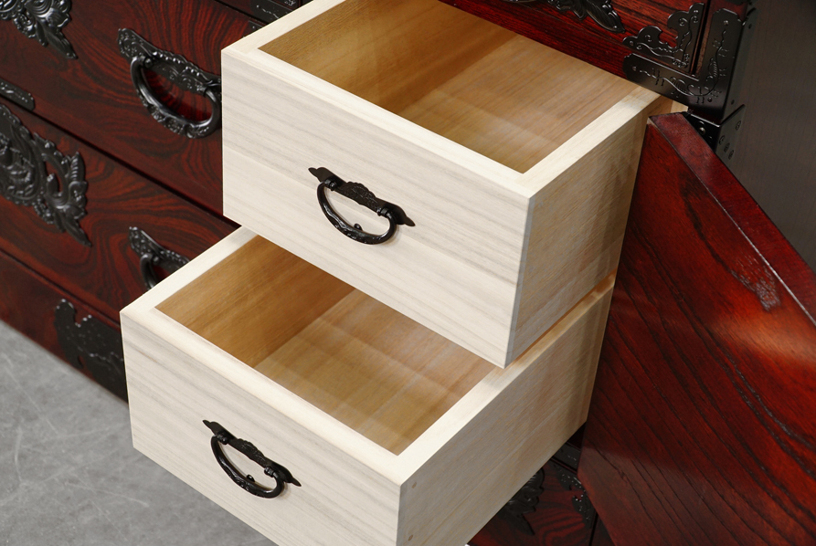 仙台箪笥 高価買取-アドア東京-港区 欅産業 拭き漆塗り 4段整理箪笥 用