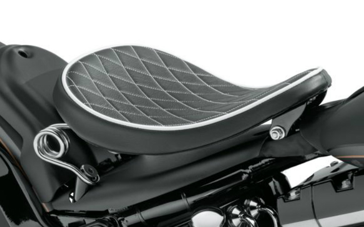 ソロ・スプリングサドル - Harley Davidson | アンバーピース