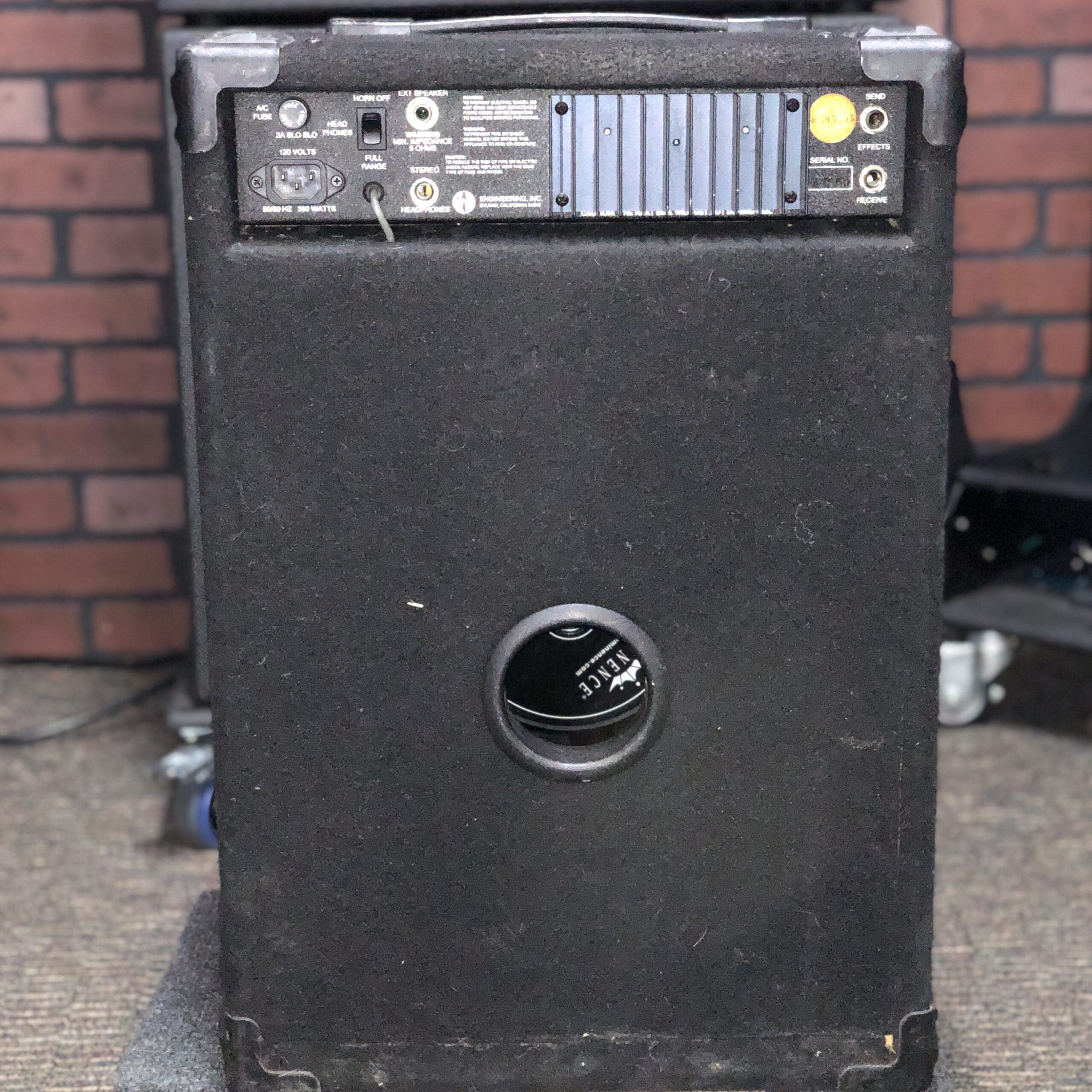 SWR Workingman's Twelve Bass Combo Amp – Amp Shop Bass Exchange