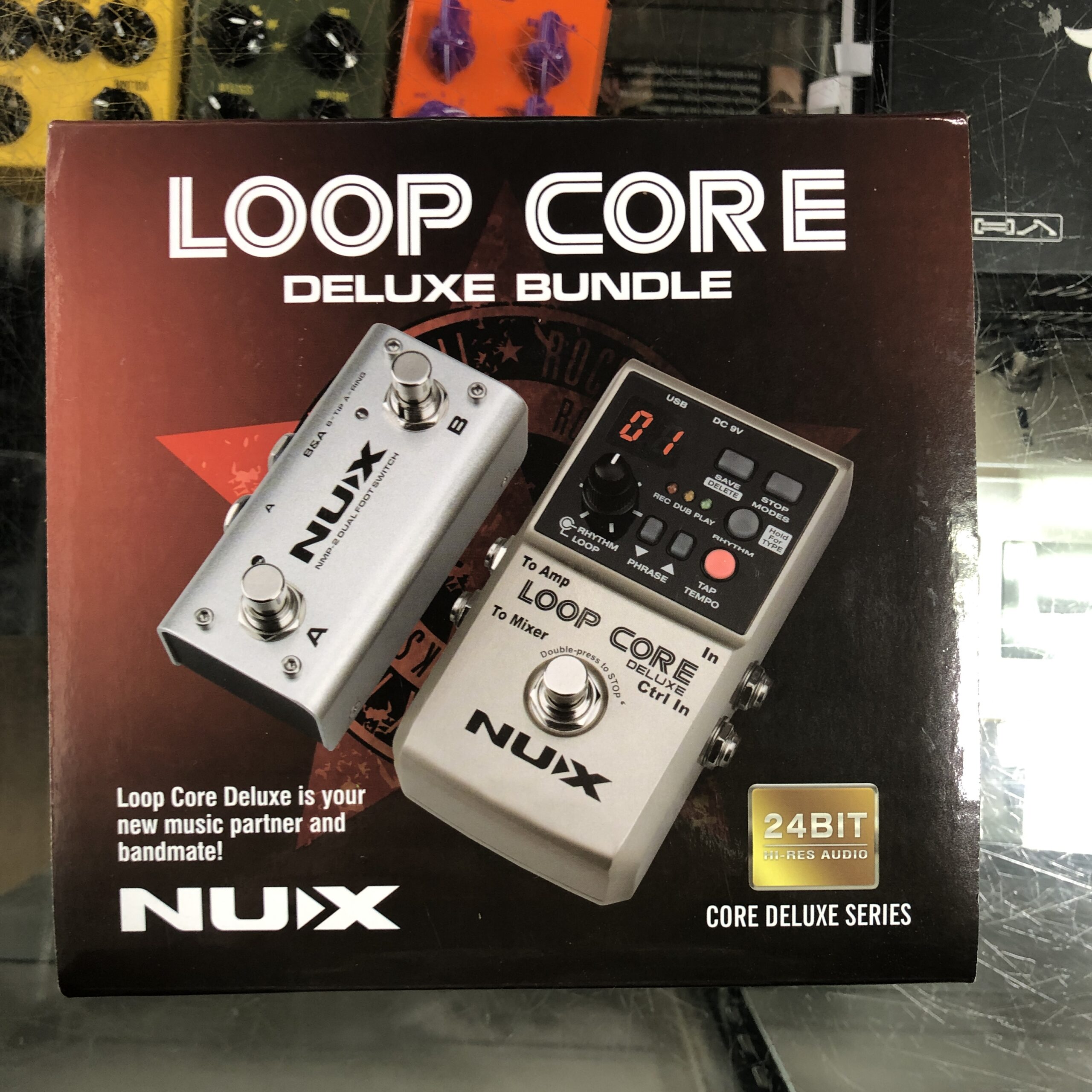 NuX Loop Core Deluxe Guitar Looper with Footswitch – Amp Shop Bass
