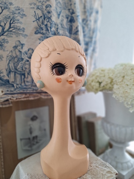 Twiggyツィギーマネキンヘッド アンティークショップ
