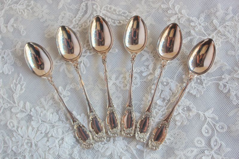 アフタヌーンティー用のカトラリーセット - Antiques Violetta