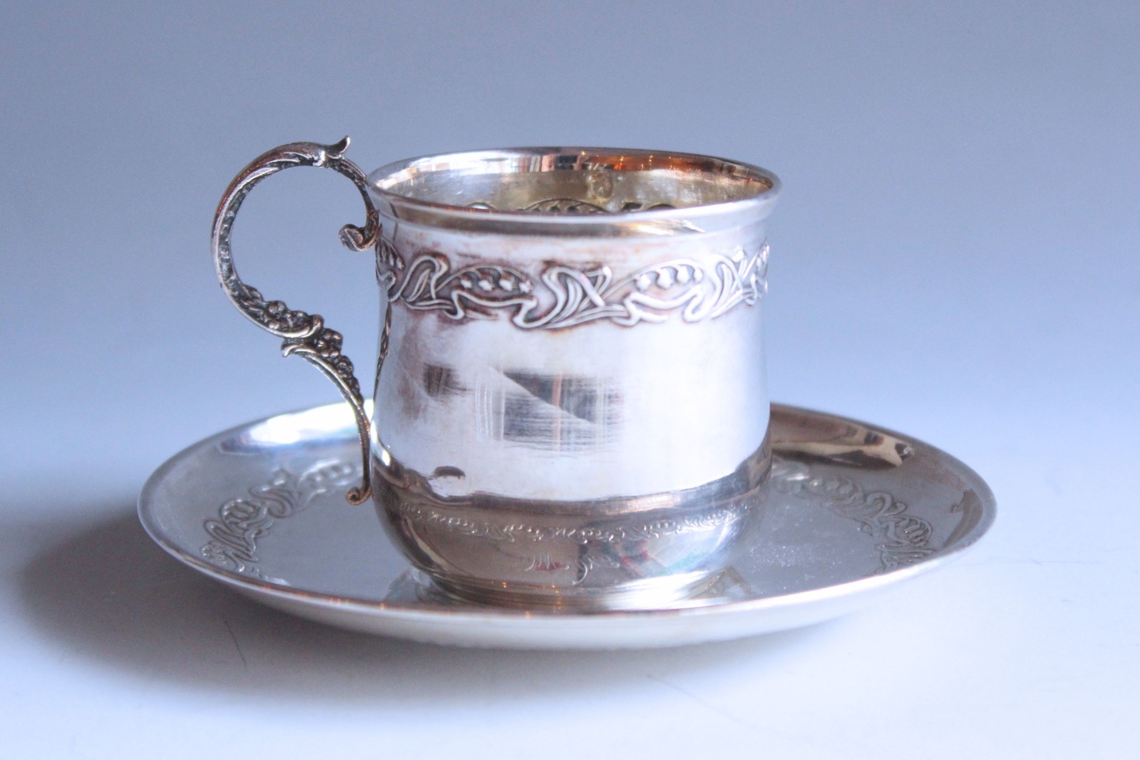 鈴蘭のカップ＆ソーサー - Antiques Violetta