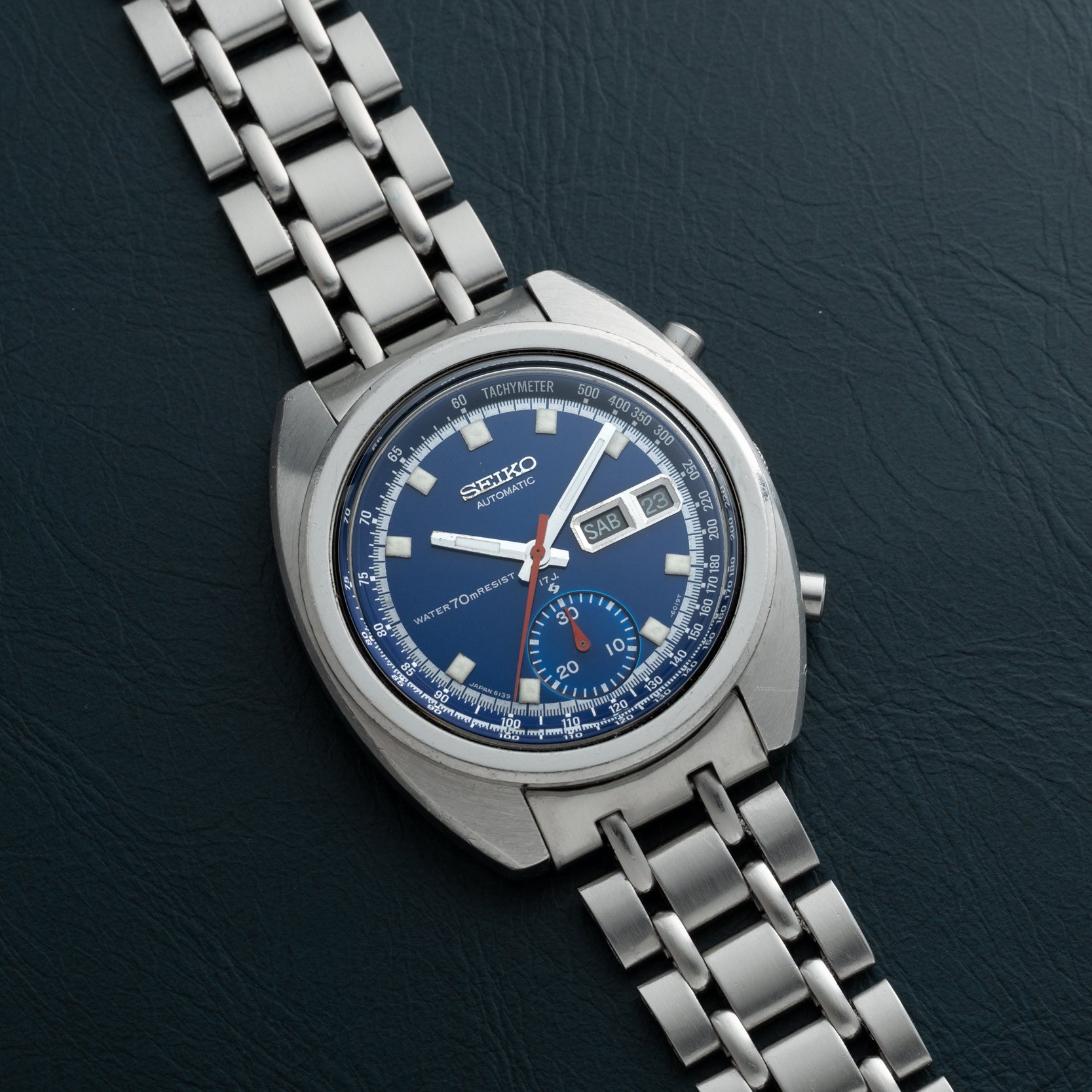 Seiko Chronograph – Analog:Shift