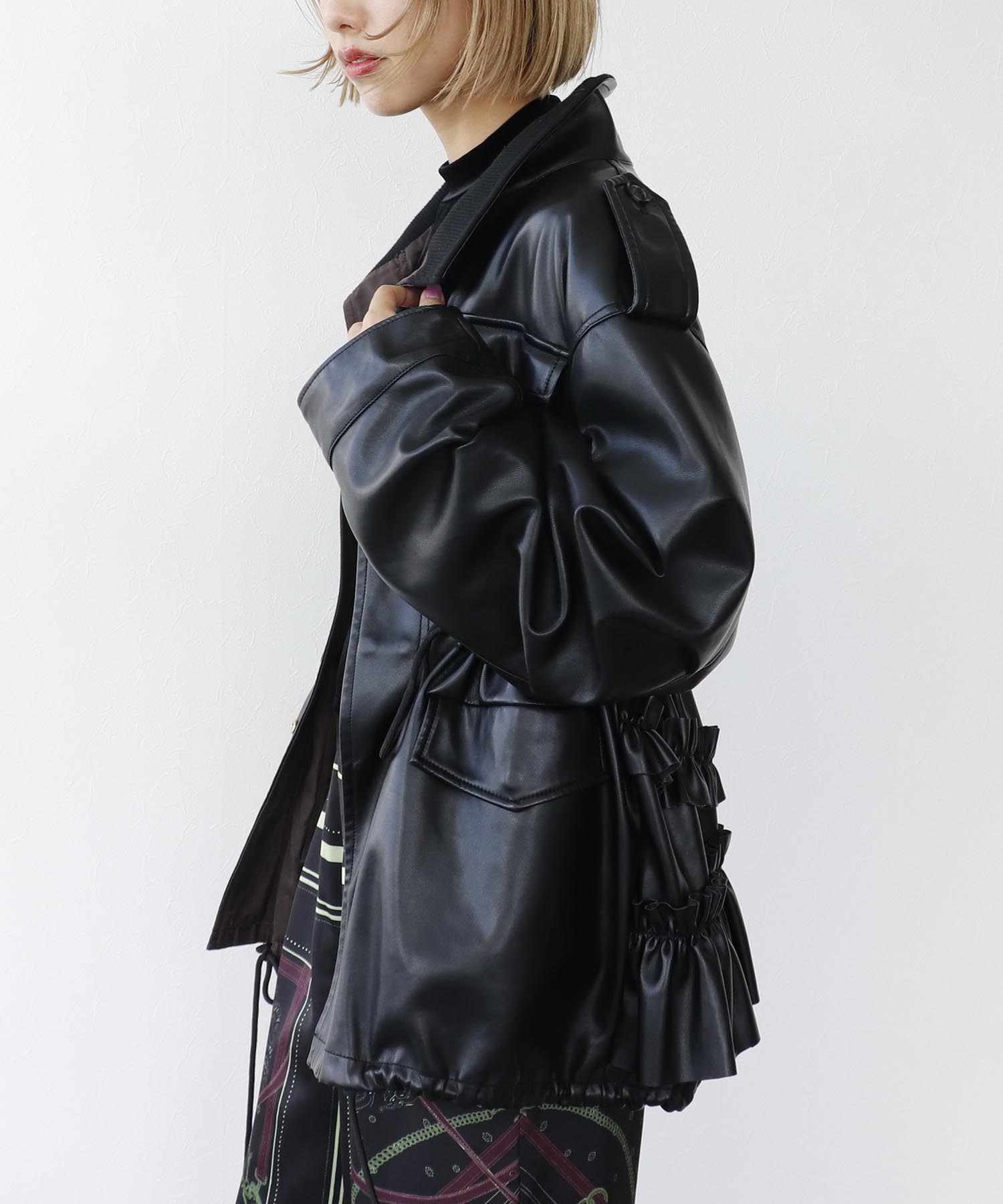 リバーシブル合皮ブルゾン | AND ON JIONE STORE（アンドオン）ジオン