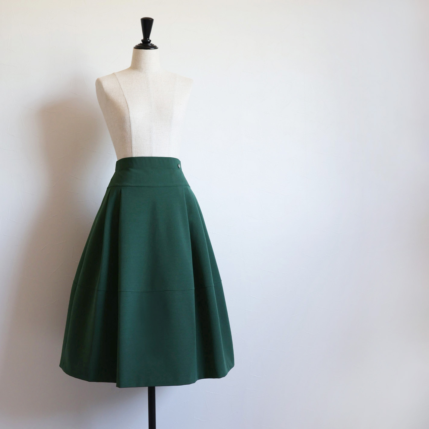 ロング丈】 ポケット付 タックフレアスカート 【JM1169BC】 商品詳細