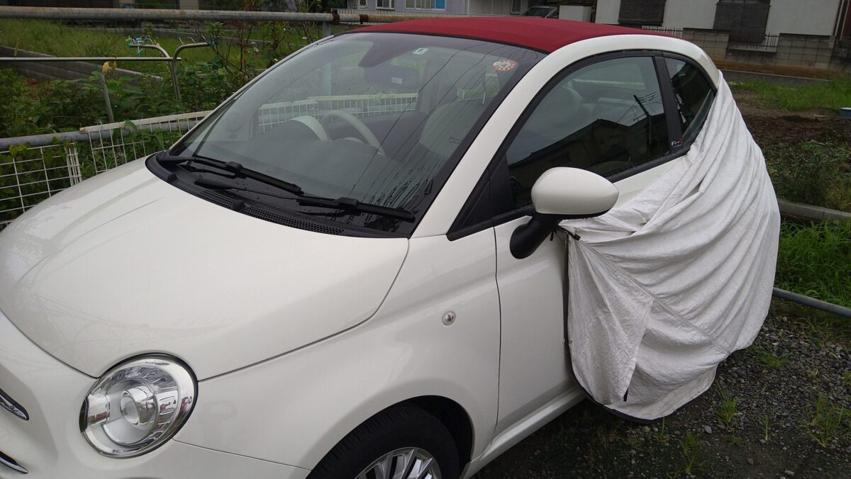 ついにハーフカバーが引退！チンクエチェントの純正ボディカバーを導入