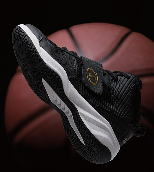 米国スポーツブランド「SPALDING（スポルディング）」から発達段階の